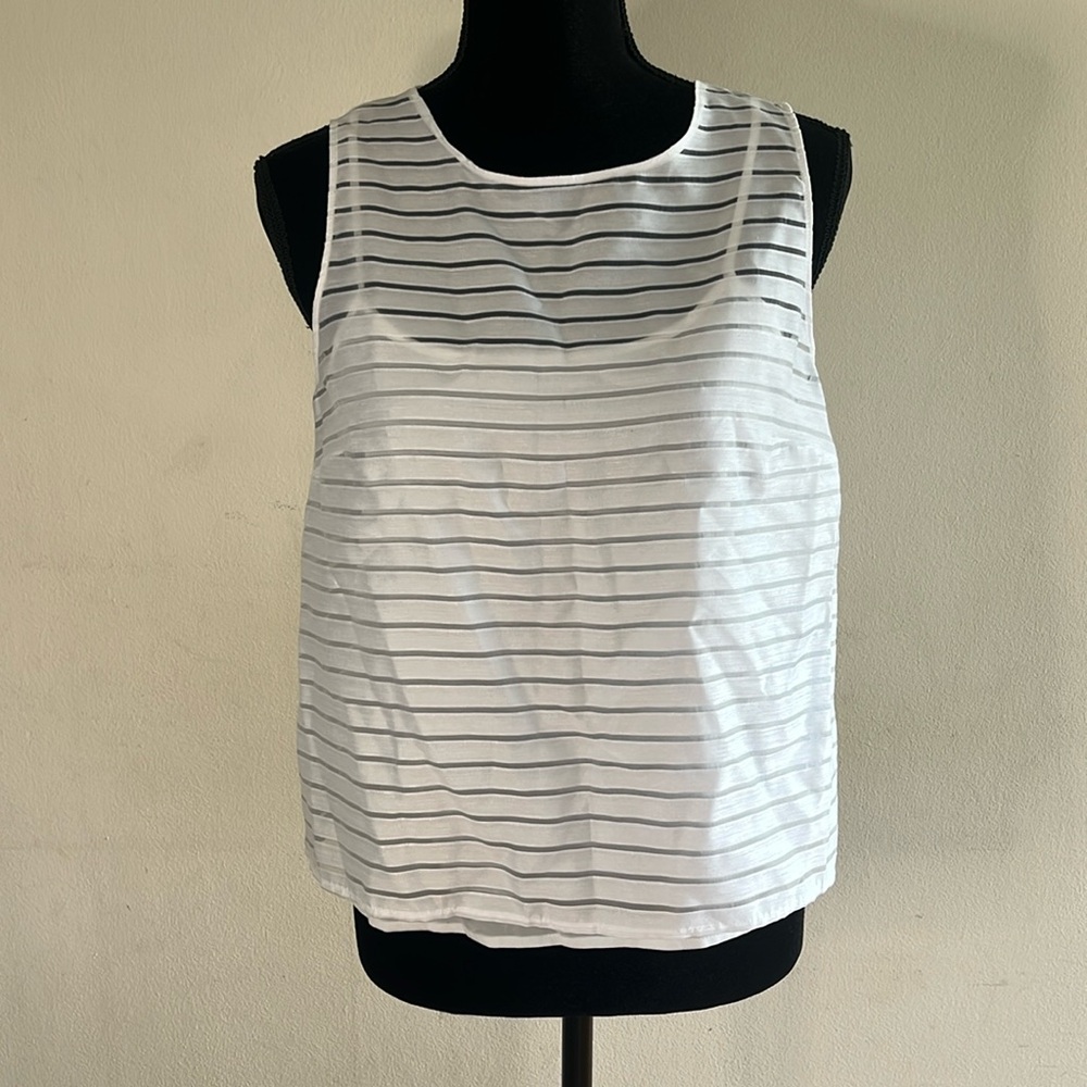 Banana Republic White Sleeveless Blouse With Removable Camisole